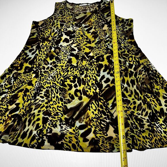 Susan Graver Liquid Knit Dress Animal Print Sleeveless Size 2X Scoop Neck Slits - Picture 10 of 10